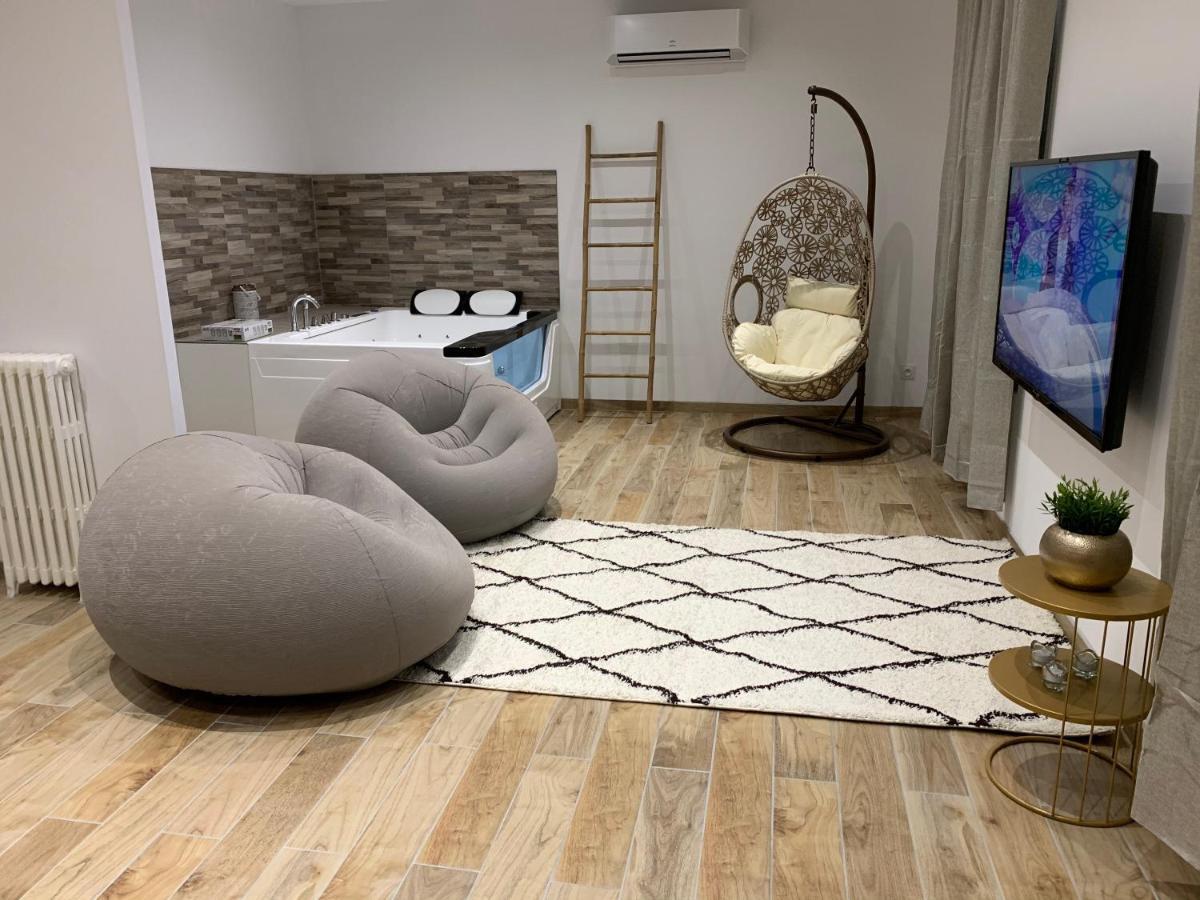Appartement Cosy Jacuzzy Luxe Gare De Tolone Esterno foto